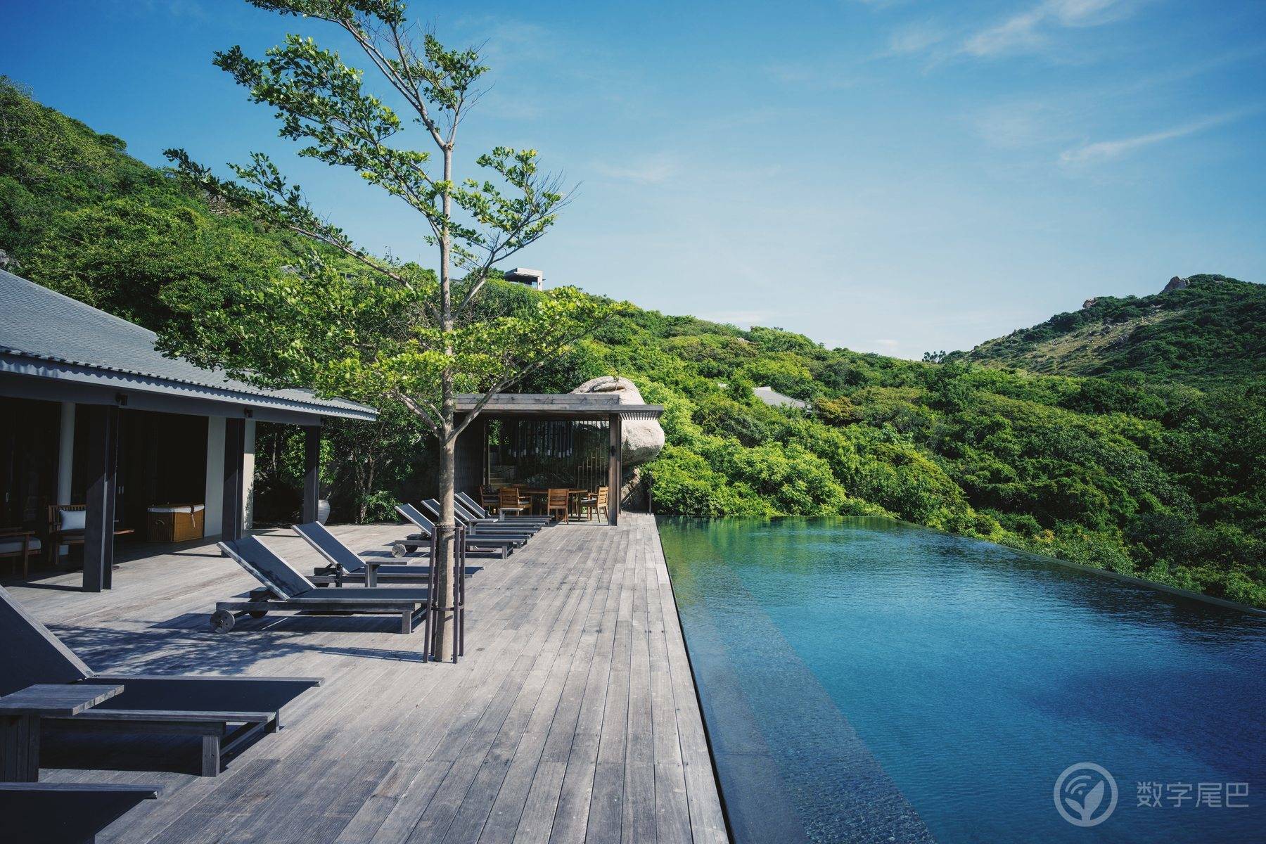 去海边住安缦，可比去马代划算太多了