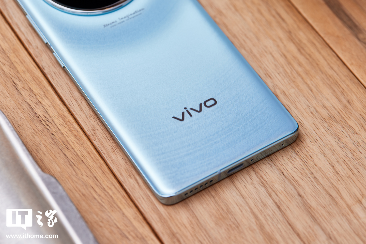 vivo X100 星迹蓝图赏：月环云阶，手摘星辰