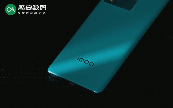 #酷安数码# iQOO Neo7 印象蓝 · 图赏】