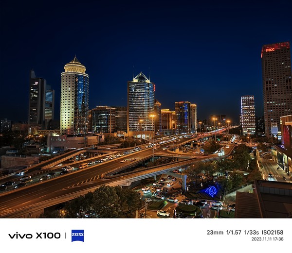 vivo X100评测：一部充满惊喜感的基本款影像旗舰