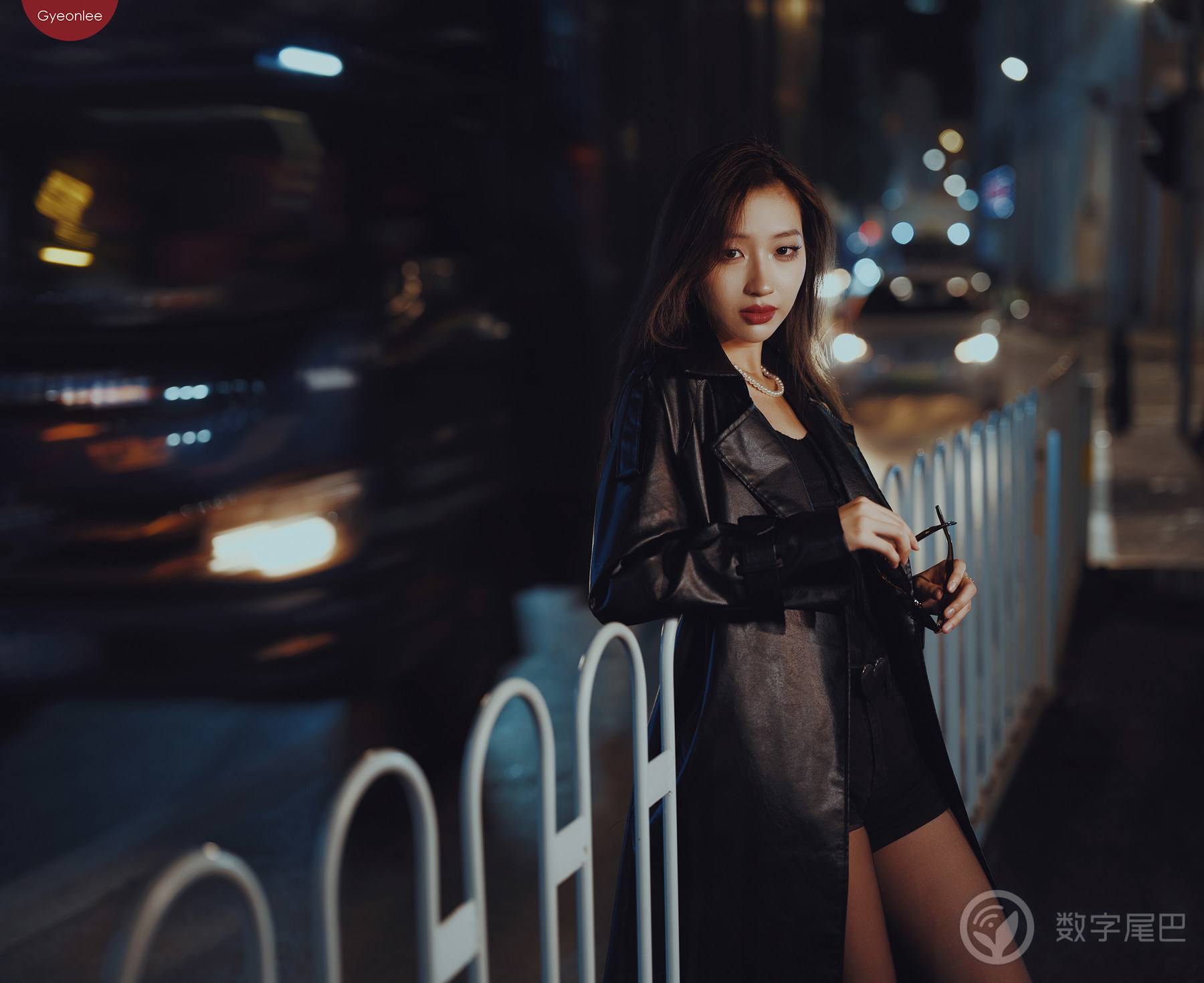 摄影想要有光，我有Hobolite