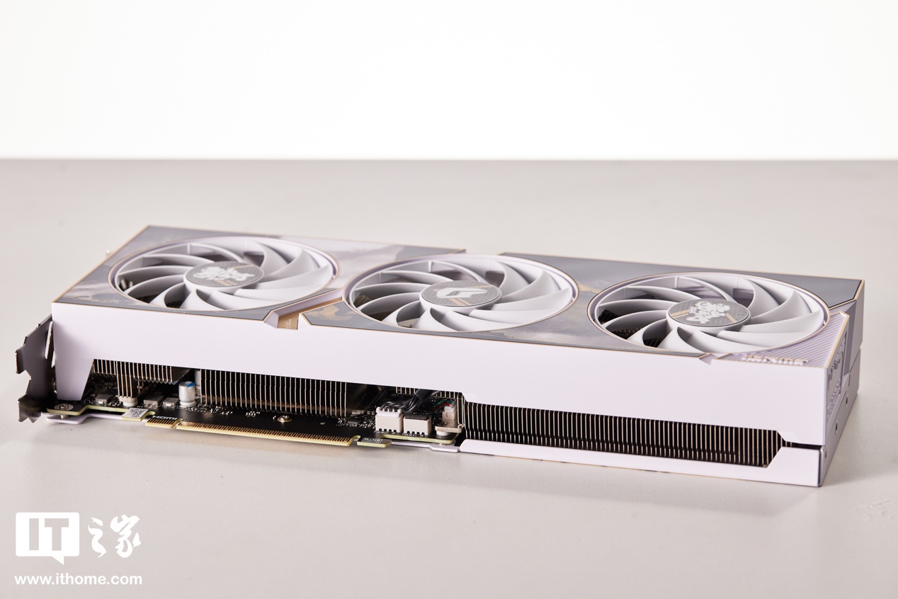 iGame GeForce RTX 4060 Ti 16GB 雾山五行联名显卡评测：水墨国风，内芯燃爆