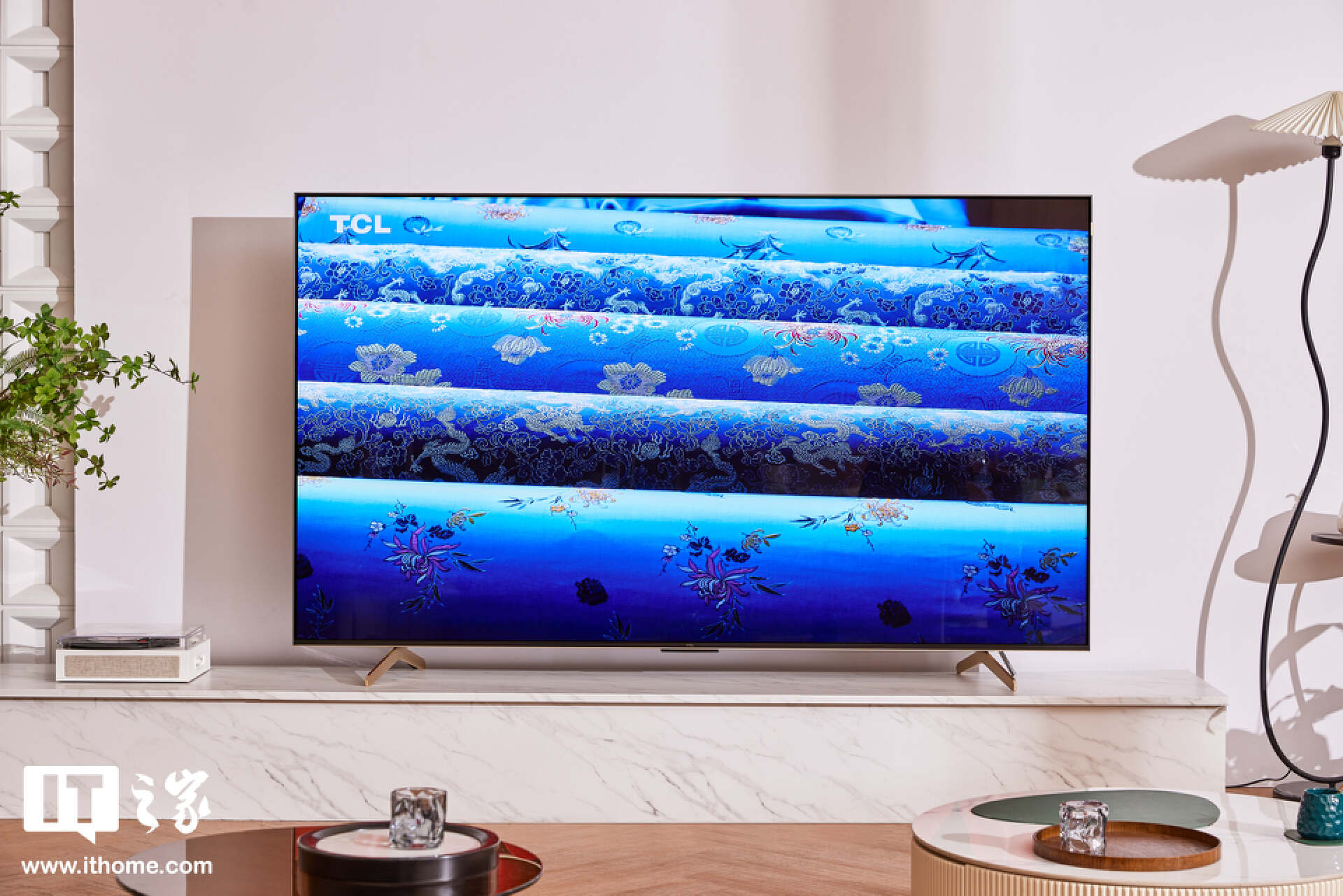 TCL C11G Pro 体验：体验为王，万元 Mini LED 电视绕不开的选择