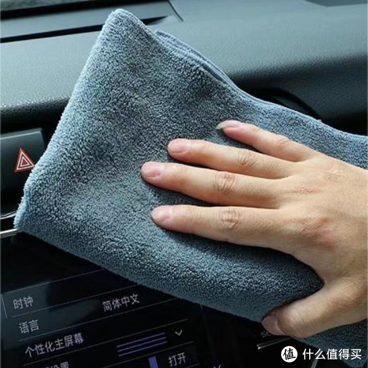 汽车内饰清洁工具全揭秘，顽固污渍一扫除！