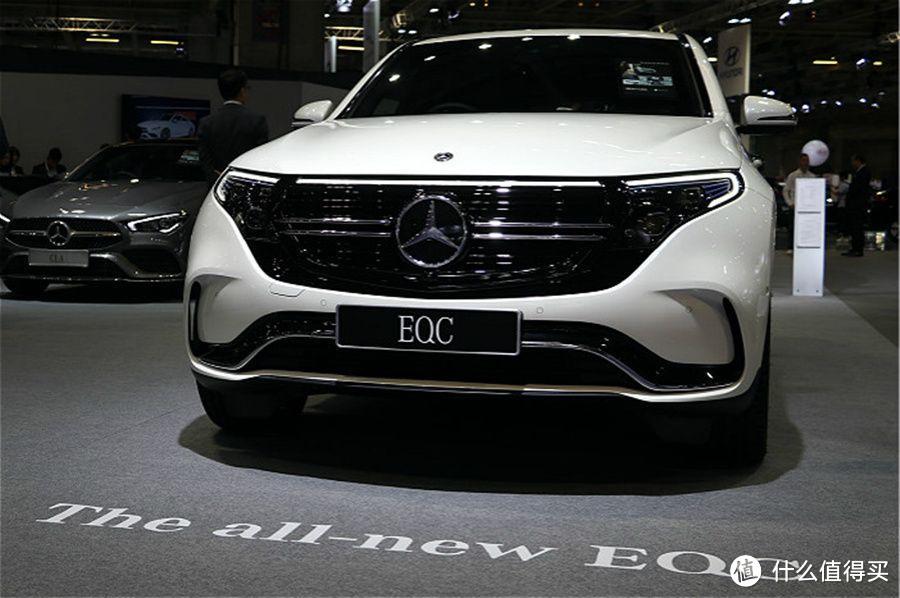 奔驰电车变“杂牌”？“打骨折”也卖不动！EQC8月仅售1台