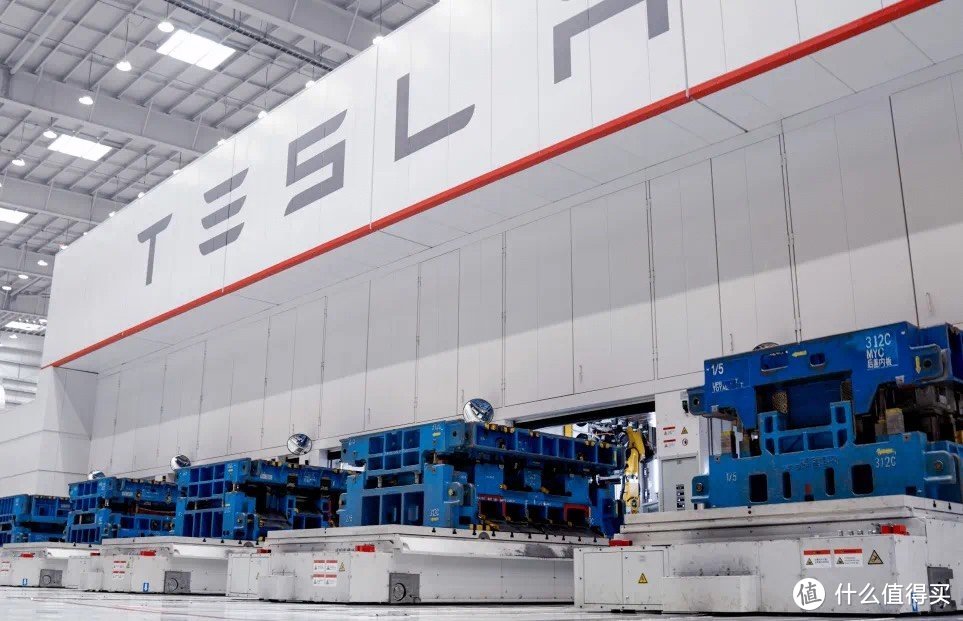 特斯拉中国前 10 月总交付量达 77.1 万辆，已超去年全年
