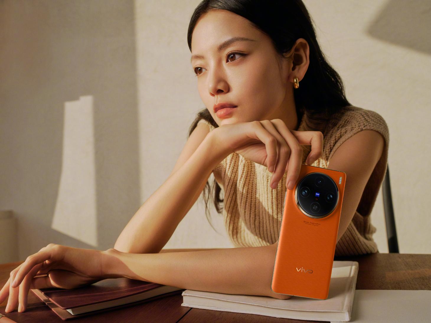11月13日发布 vivo X100系列真机外观图公布