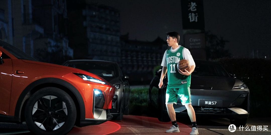 20万级智驾天花版：Deepal AD+Deepal OS，深蓝再迎全新加速器