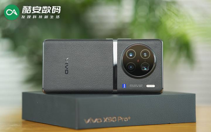 vivo X90 Pro+ 原黑 · 真机图赏】                                                                                                                                                                                                                                  