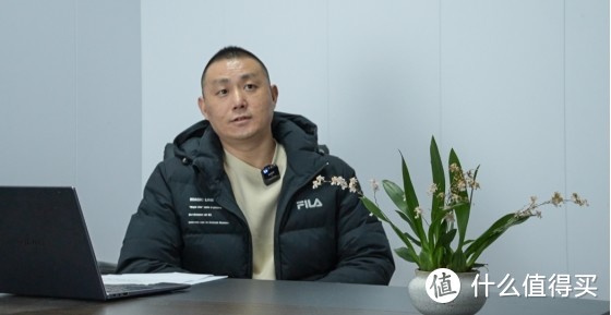 特斯拉，引领行业的革新者，新能源汽车的领航者