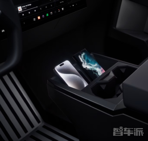 特斯拉Cybertruck北美正式交付 三版本可选约43.5万起