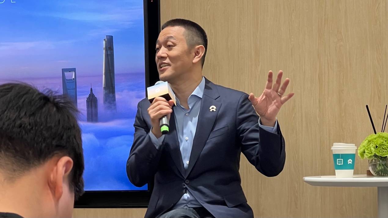 蔚来三季度营收暴涨，旗舰新车月内发布，李斌透露阿尔卑斯更多消息