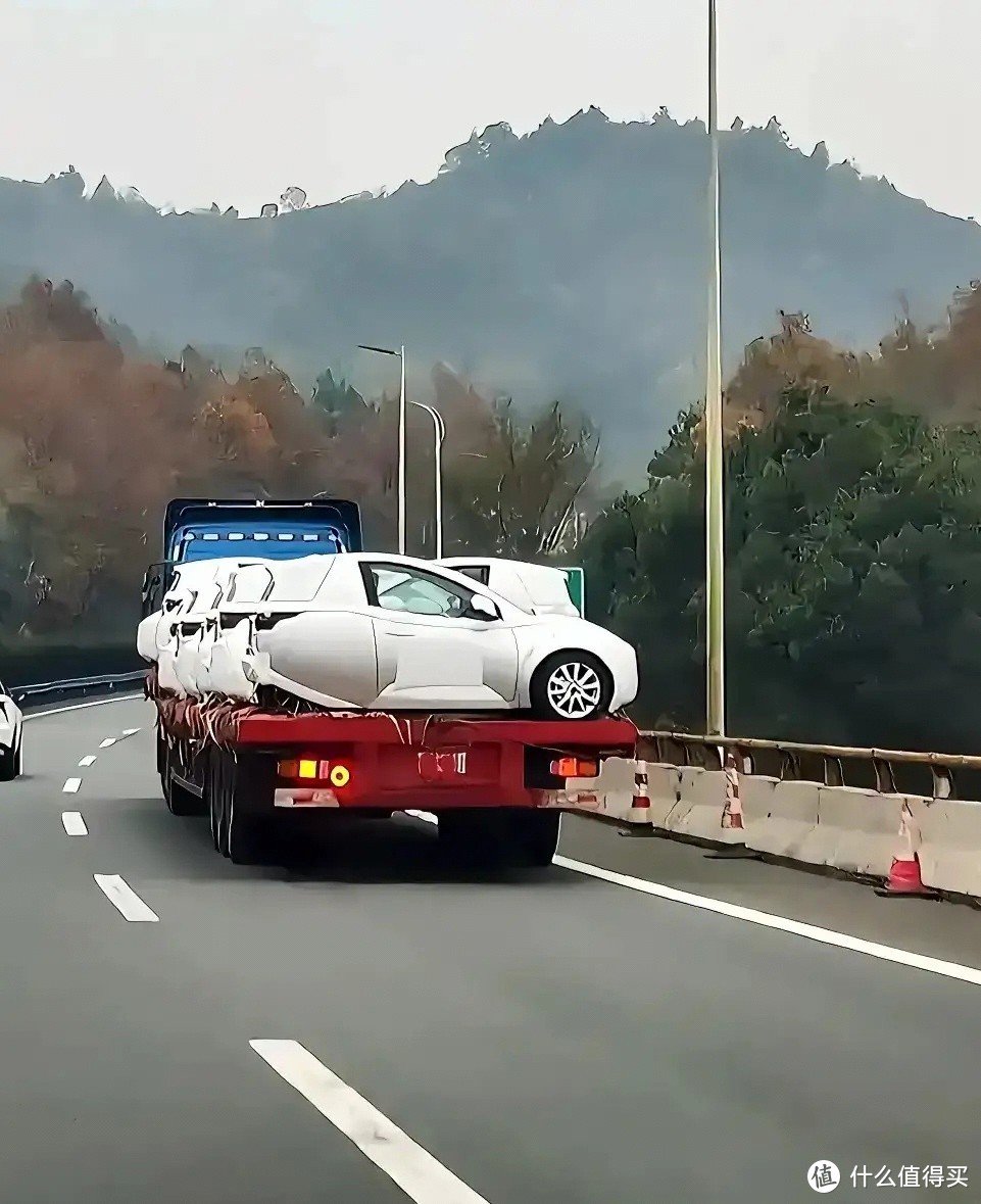 日常生活中眼前一亮的车。