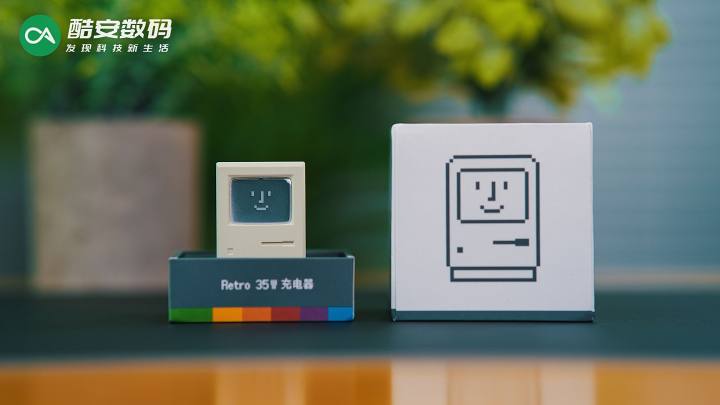 闪极 Retro 35 充电器·图赏】