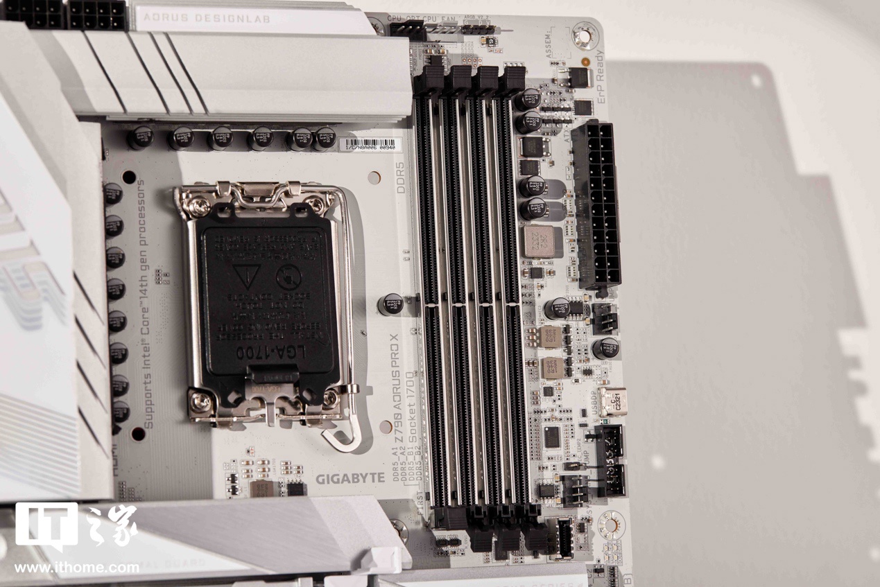 技嘉冰雕 X Z790 AORUS PRO AX 主板评测：颜值高、堆料狠，还有专属黑科技