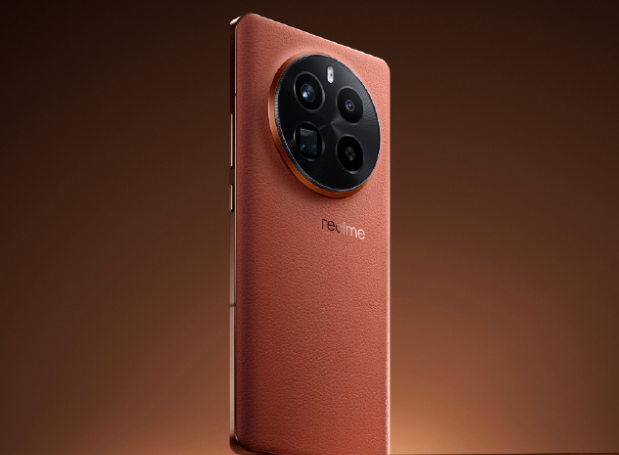 realme 真我 GT5 Pro 手机预热：支持自定义游戏更新时间，明日发布