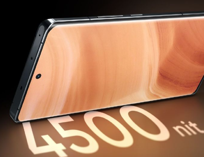 realme 真我 GT5 Pro 手机“赤岩”配色亮相，首发超硬铝金属中框