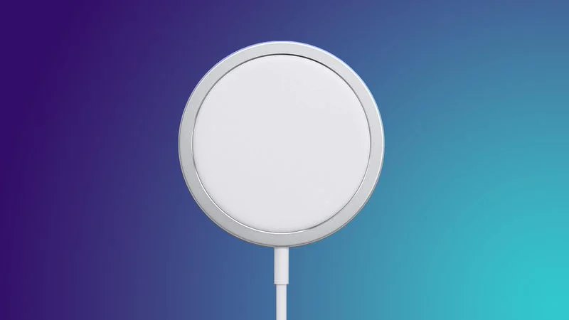 苹果 iPhone 13/14 系列机型升级 iOS 17.2 RC 后，可支持 Qi2 无线充电