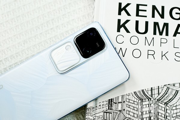vivo S18评测：驭光而行 让每一拍都能绽放精彩