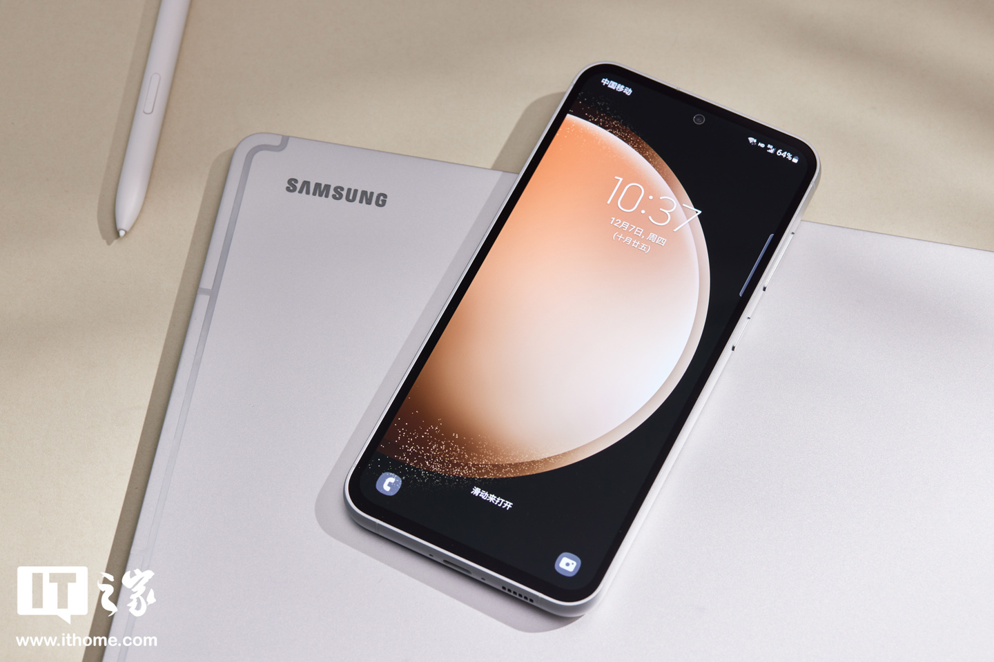三星 Galaxy FE 系列全家福图赏