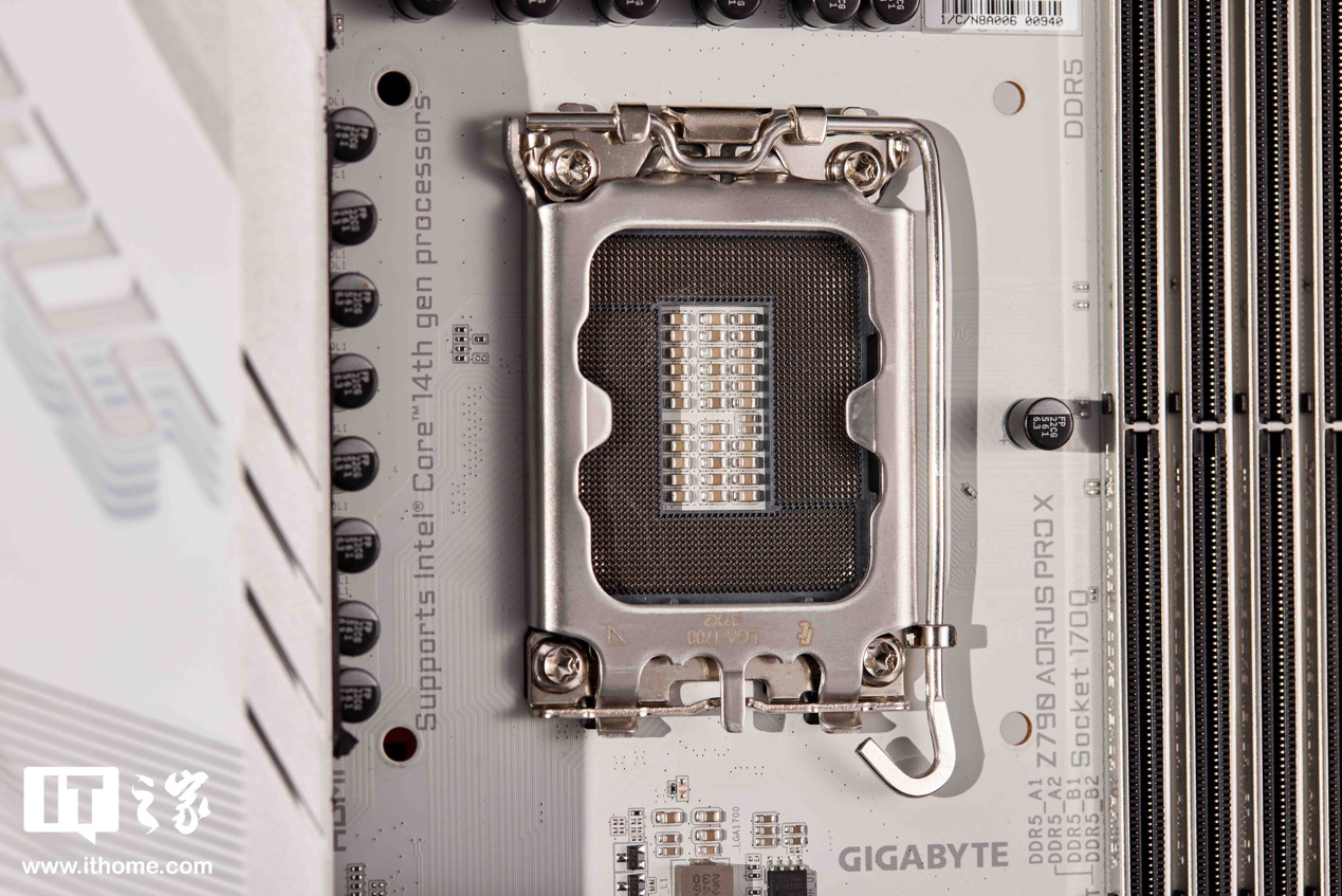 技嘉冰雕 X Z790 AORUS PRO AX 主板评测：颜值高、堆料狠，还有专属黑科技