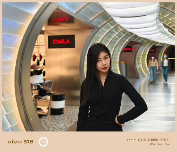 vivo S18评测：驭光而行 让每一拍都能绽放精彩