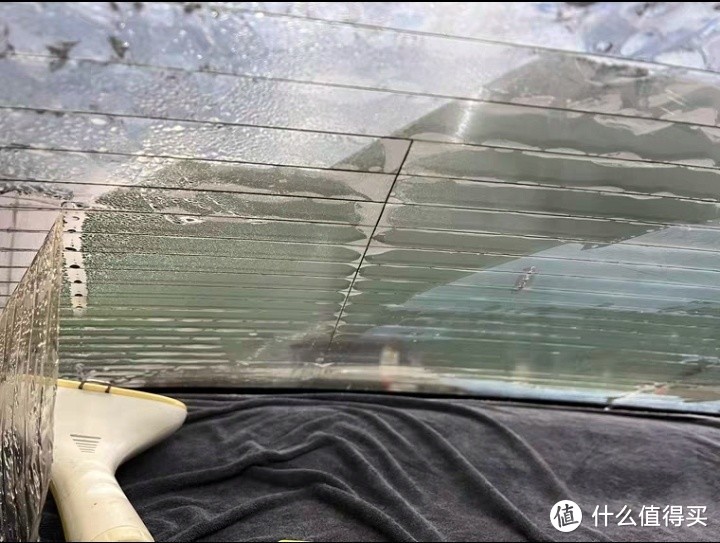 太阳膜起泡会有哪些危害？到底要不要贴赠送膜或者是小品牌膜？