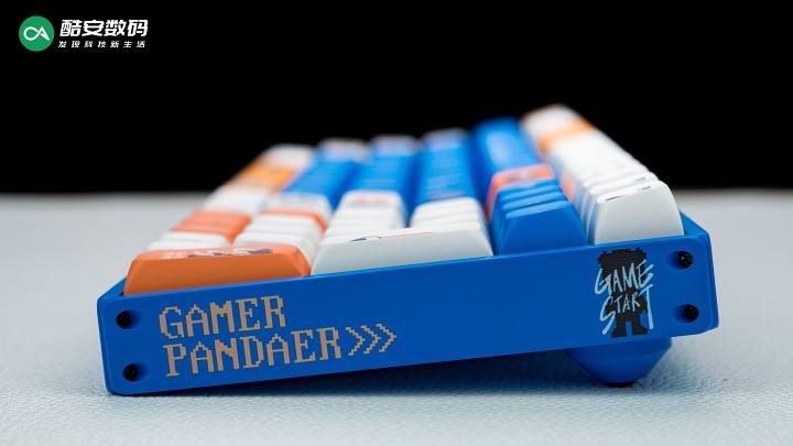 PANDAER × IQUNIX 超合金全键机械键盘 F97·图赏】                                                                                                                                                                                                                        
