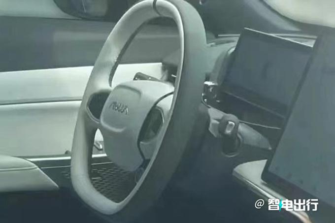 比亚迪海豹 + 小鹏 G6 结合体？新轿车 11 月 6 日首发，配电动剪刀门