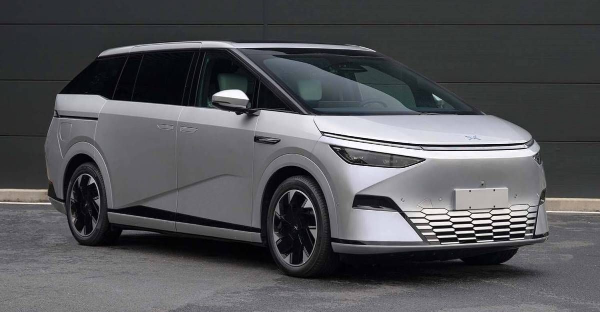 3202 年了，国产 MPV 还没有走出「埃尔法」的阴影