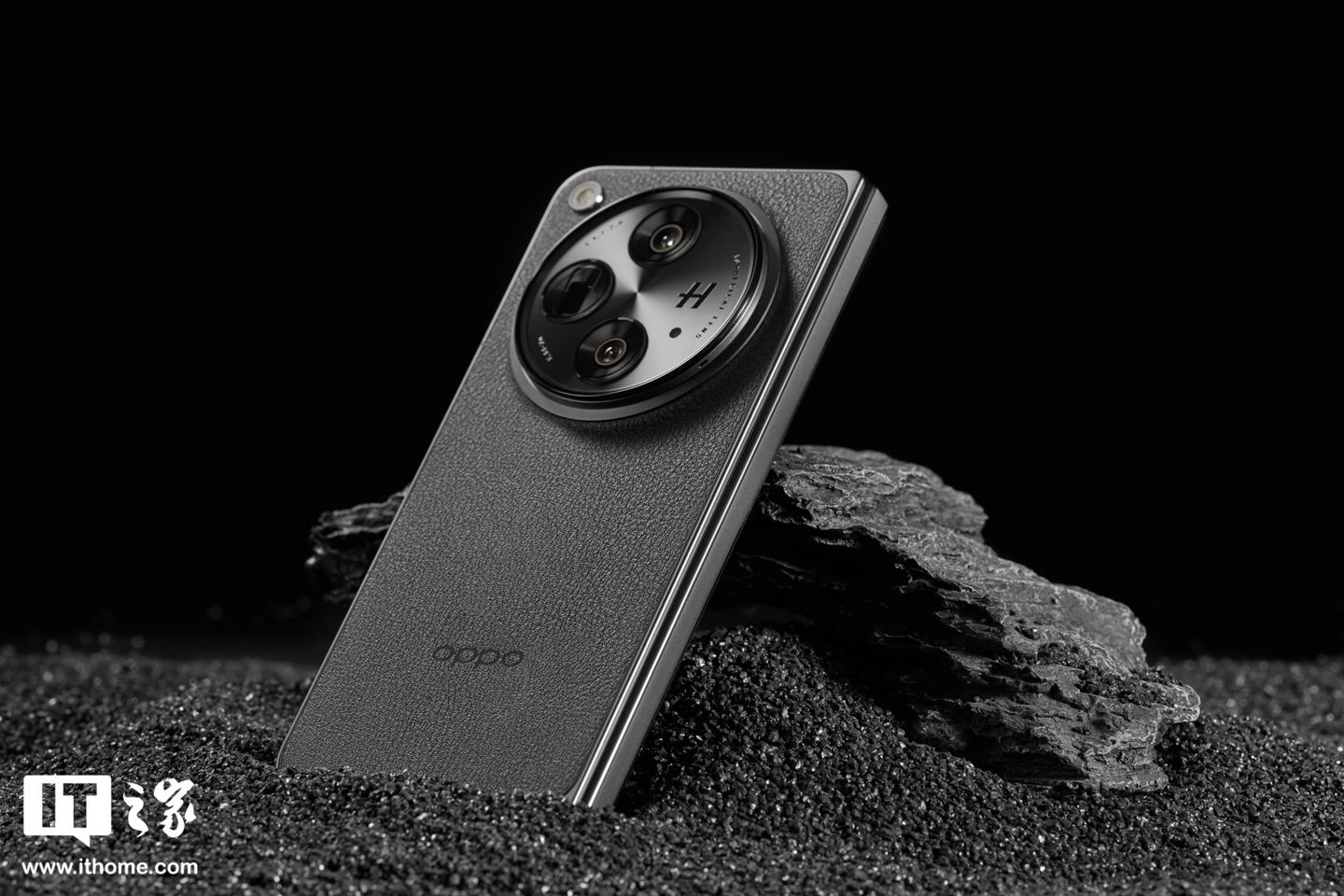 9999 元起，OPPO Find N3 / 典藏版折叠屏手机图赏