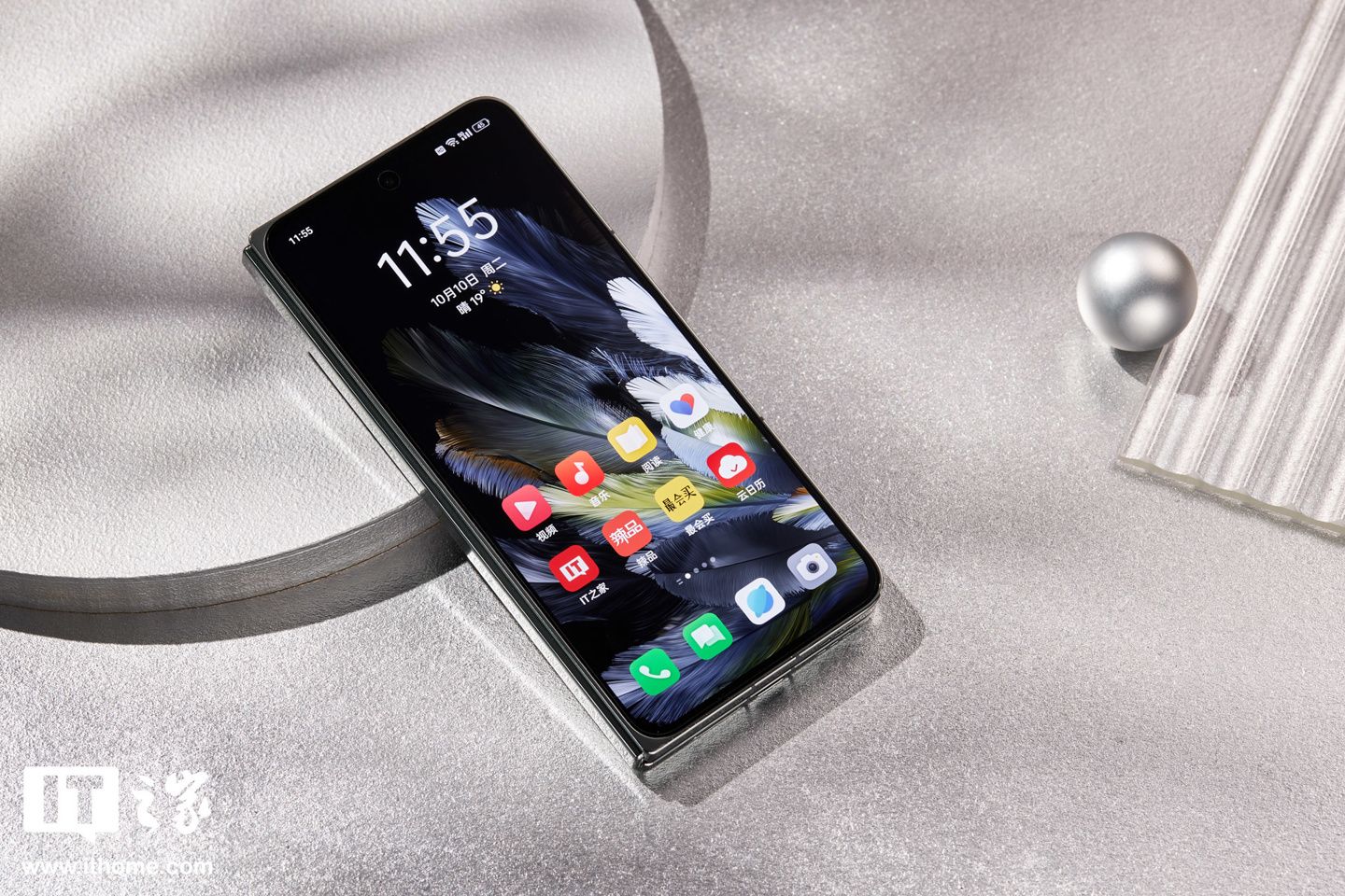 9999 元起，OPPO Find N3 / 典藏版折叠屏手机图赏