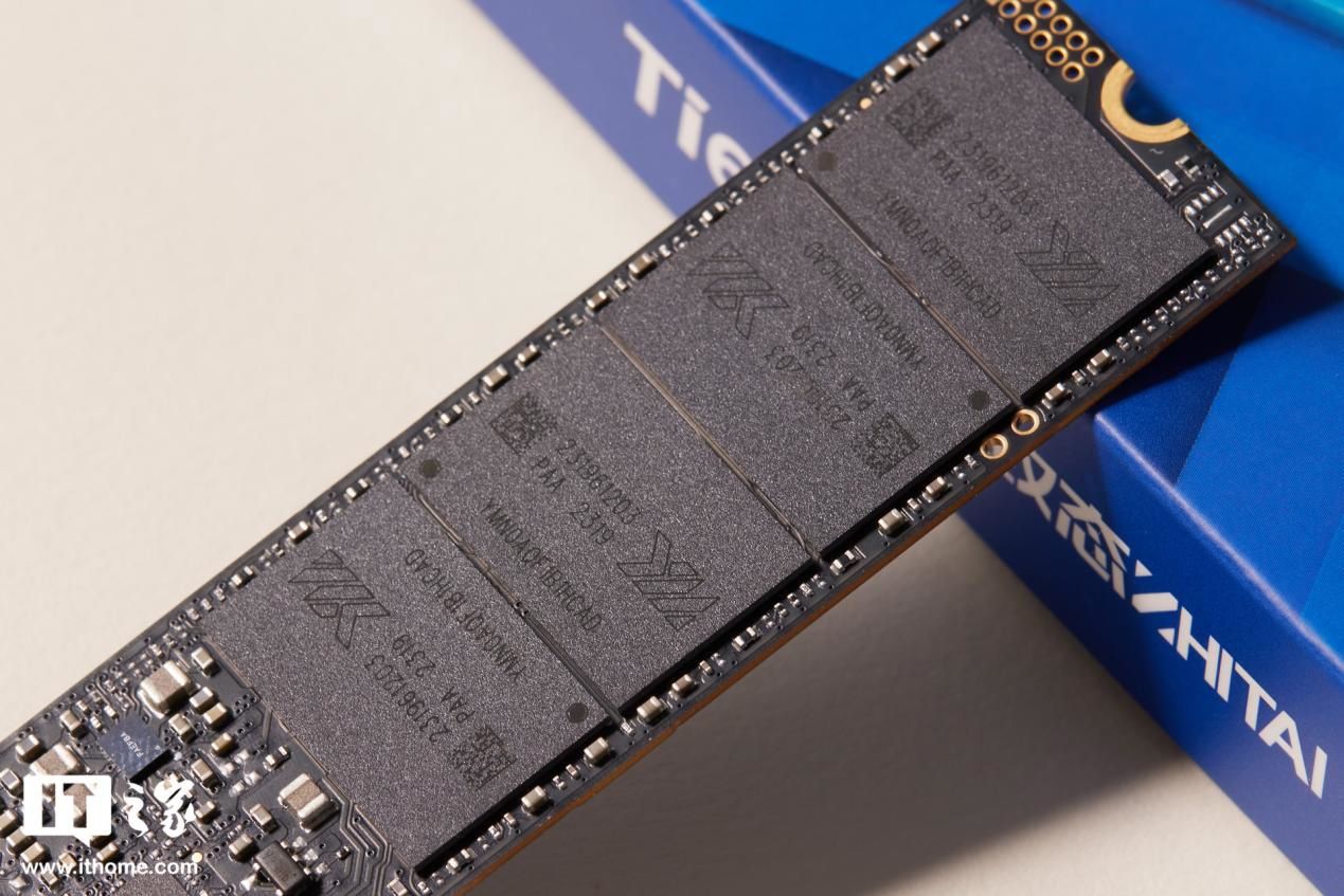 致态 Ti600 2TB 固态硬盘体验报告，定位入门、性能不俗的“Ti 度”盘