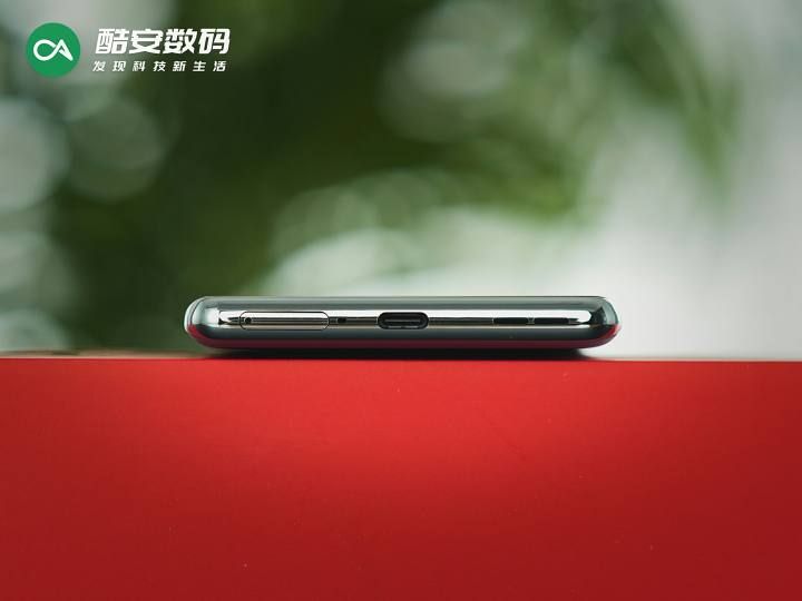 一加 Ace 2 冰河蓝 · 开箱图赏】
