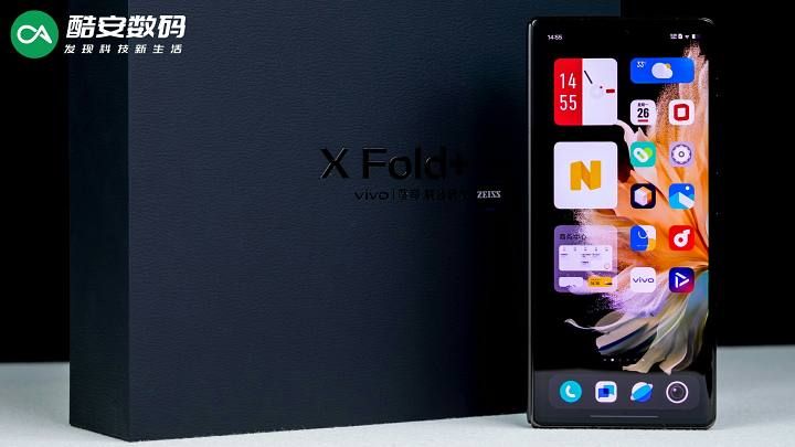#酷安数码# vivo X Fold+ 华夏红 · 图赏】