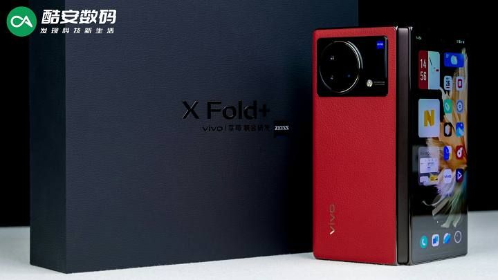 #酷安数码# vivo X Fold+ 华夏红 · 图赏】