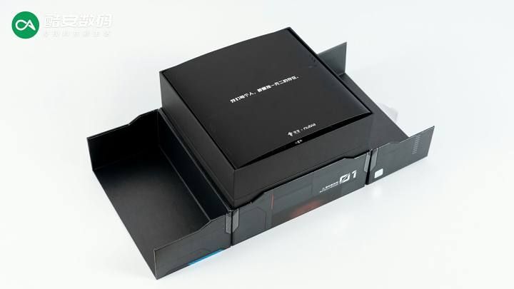 努比亚 Z40S Pro 灵笼限定版开箱图赏】