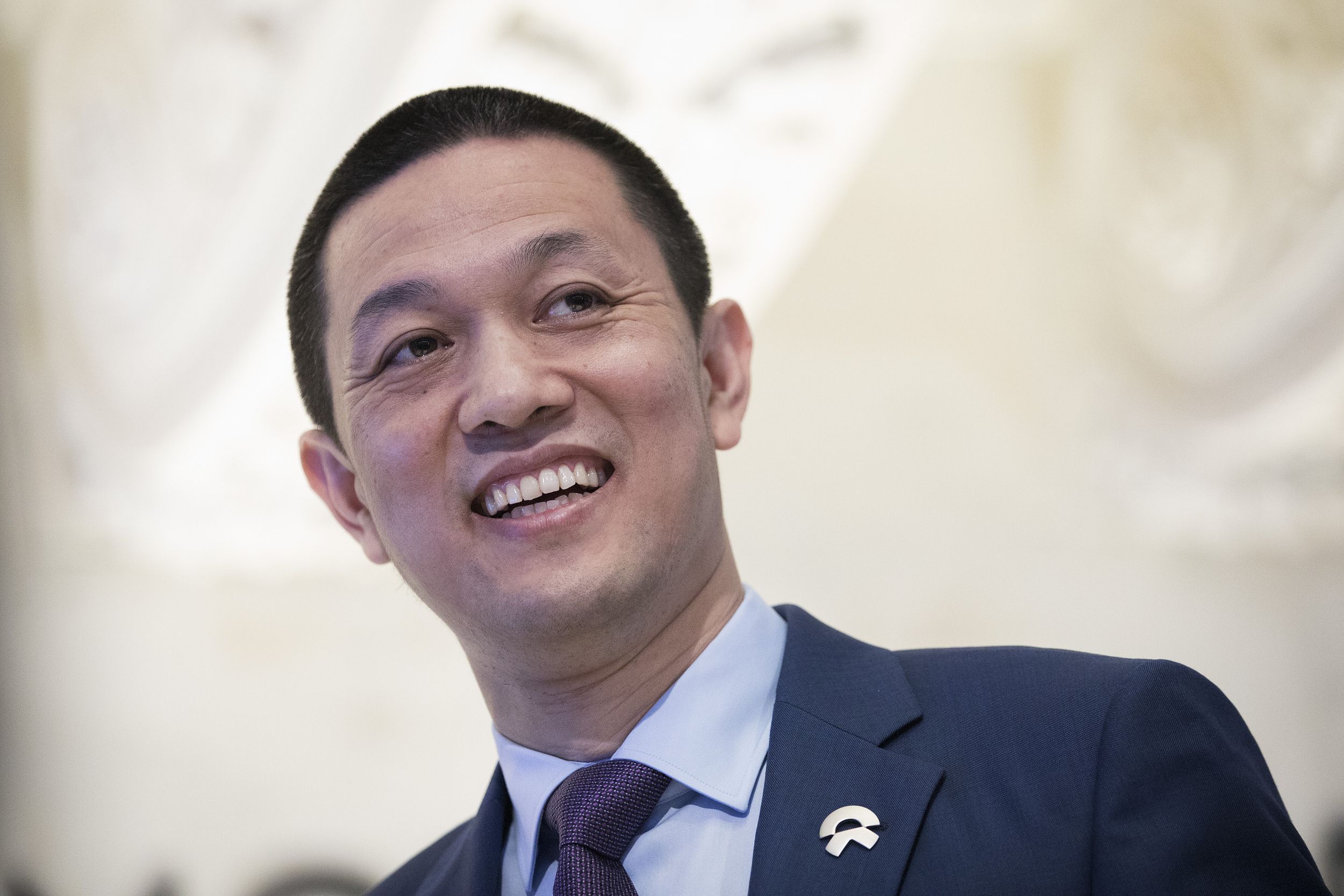 蔚来获中东资本 79 亿元「加持」，腾讯或将套现 25 亿