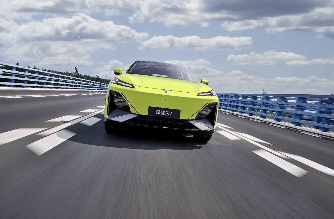 20 万的纯电 SUV，彻底「杀疯了」