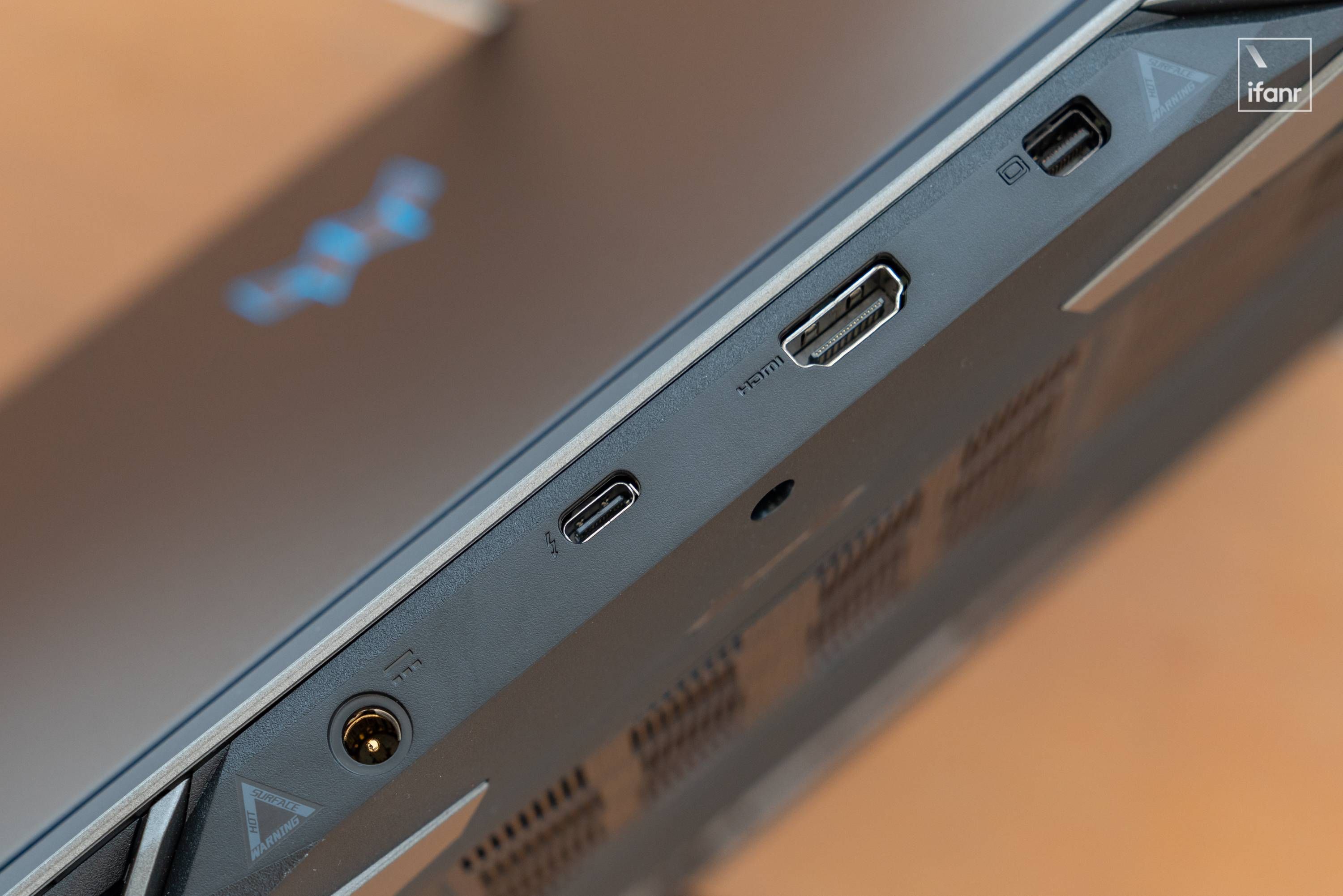 Acer 掠夺者战斧 300 游戏本体验：标压 12 代酷睿 i7 提升明显