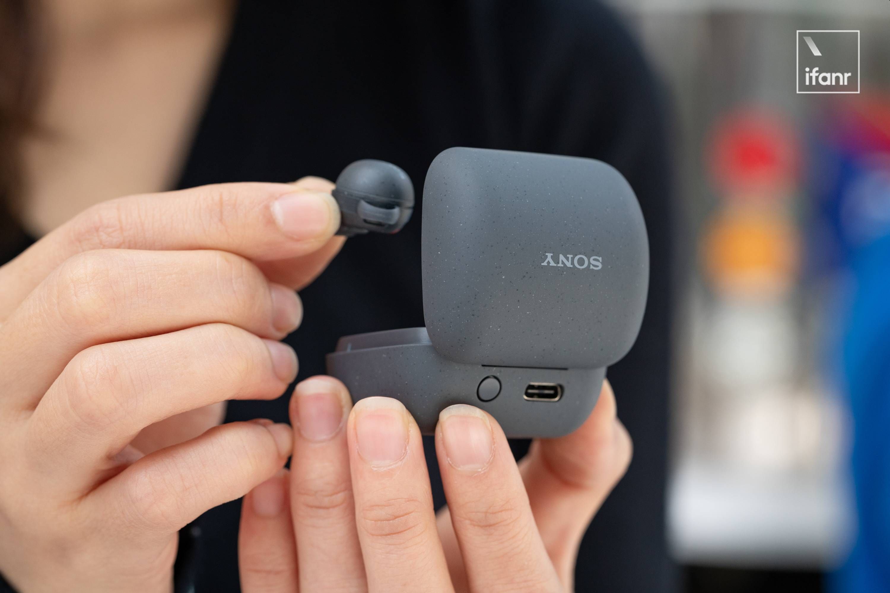 索尼 LinkBuds 首发体验：环境音全开，对标 AirPods 的开放式耳机