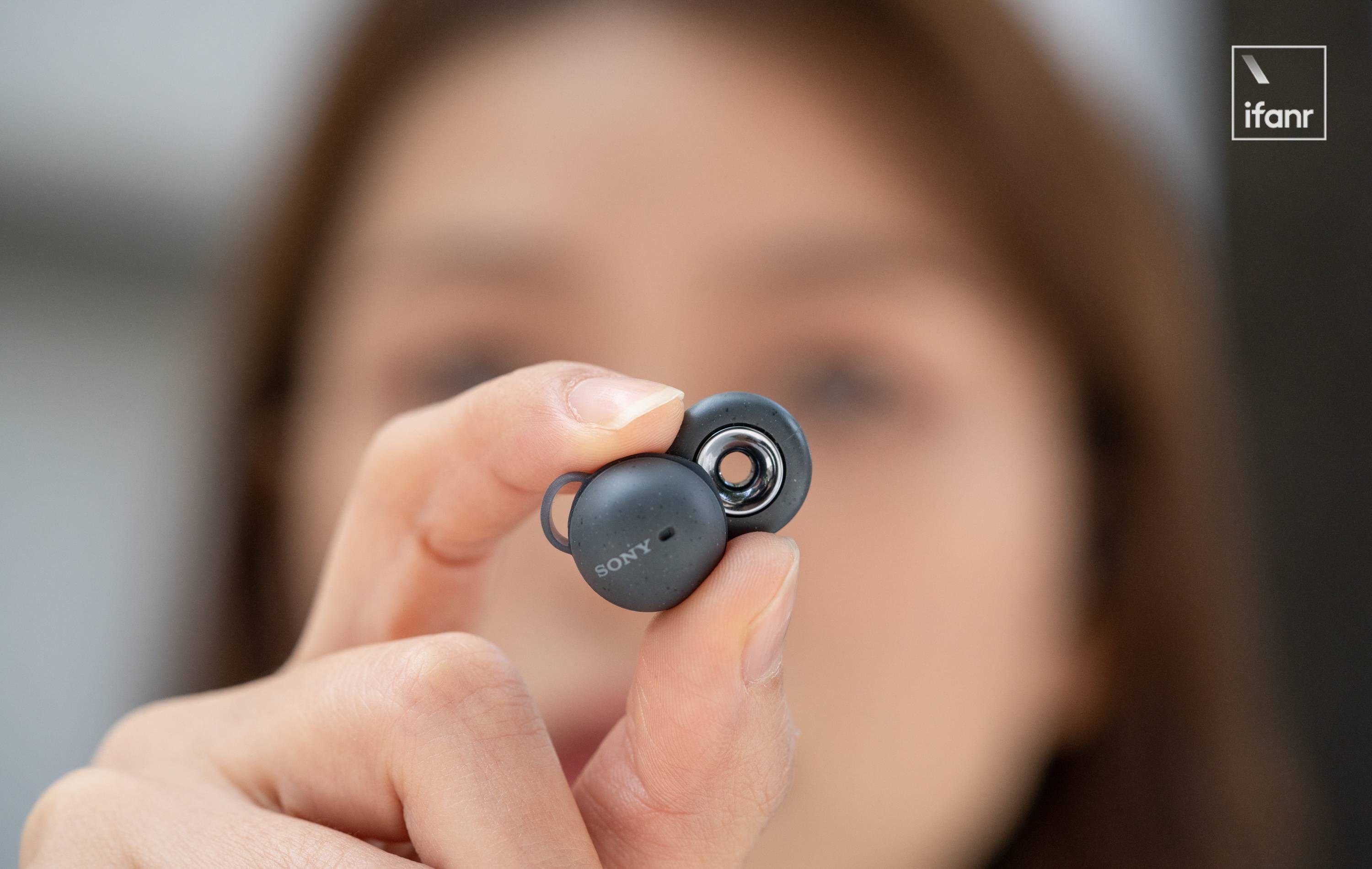 索尼 LinkBuds 首发体验：环境音全开，对标 AirPods 的开放式耳机
