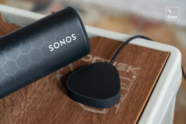 Sonos Roam SL 体验：蓝牙和 WiFi 双模，终于可以从室内走向室外
