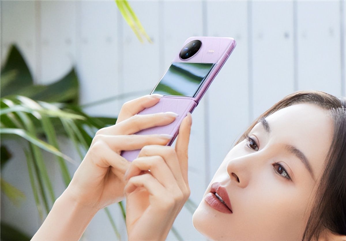 蓝厂大爆发？vivo新品定档4月20日发布，折叠屏、平板全都有！ 