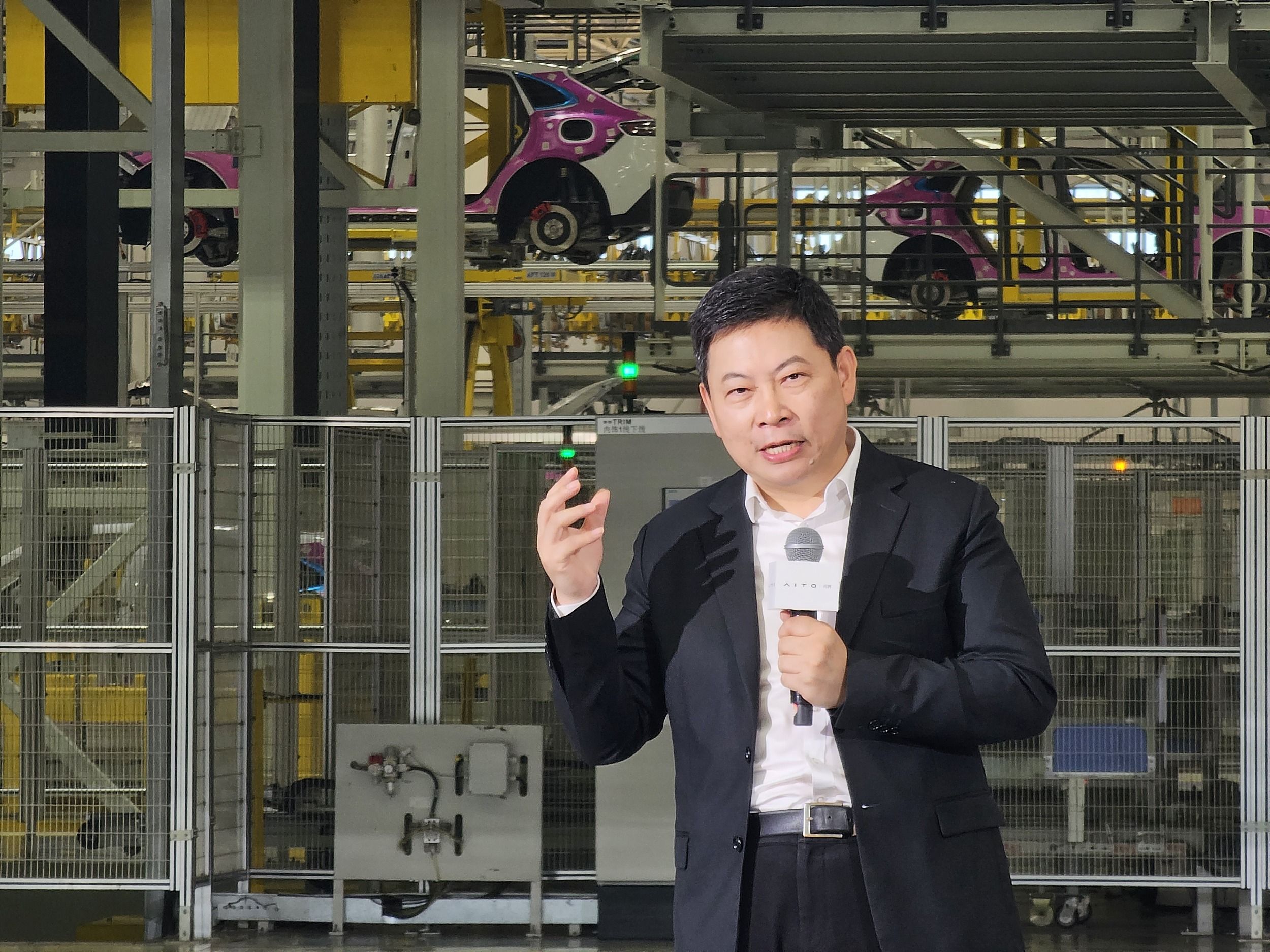 塞勒斯汽车市值破1500亿，成功超越理想汽车