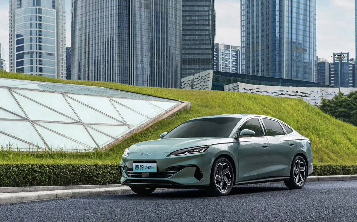 比亚迪秦L与海豹06正式上市，售价仅售13.98万元起！续航达到2000公里