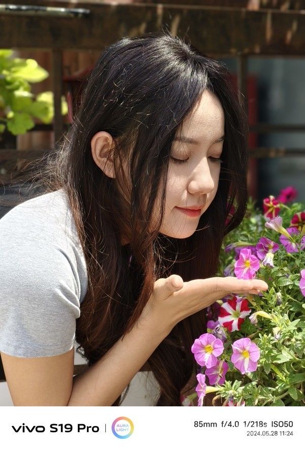 独特东方美学设计，Vivo S19 Pro的全焦人像摄影亮点
