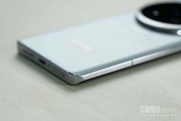 4倍光学变焦，Vivo X100 Ultra的超远摄实力