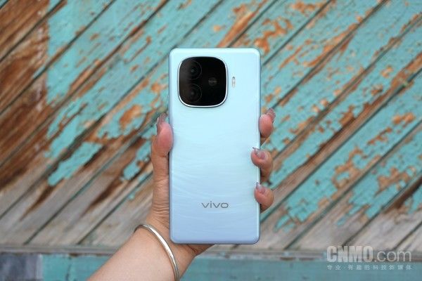 Vivo Y200 GT，6000mAh电池让你手机续航更持久