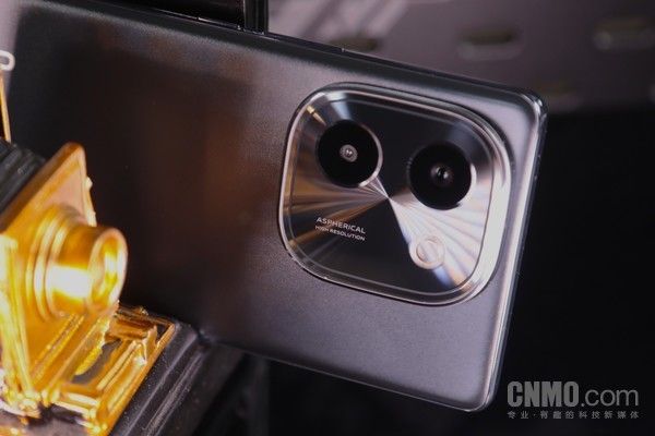 超值千元左右，全新Vivo Y200评测